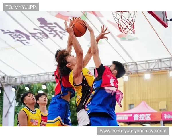 精彩篮球赛事全程直播带你领略最震撼的篮球对决与赛事分析